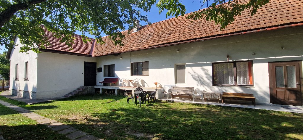 Chalupa Turiec - pohľad na dom