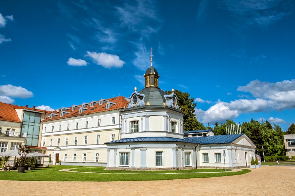 Kúpele Turčianske Teplice - historická budova